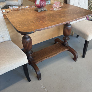 Antique Pub Style Quarter Sawn Oak Table