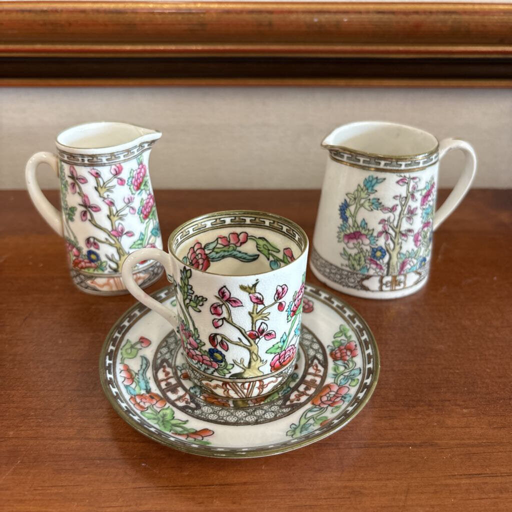 4PC Antique Coalport Indian Tree Porcelain 2 Creamers, Cup & Saucers
