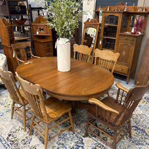 Antique Round Oak Dining Table, 5 Pressed Back Chairs (3 x 10" Leaves)