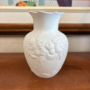 Vintage BIsque AK Kaiser German Porcelain Vase w Floral Detail