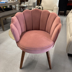 Modern Pink Velvet Scalloped Edge Accent Chair w Wood Legs