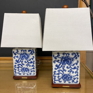 Ralph Lauren Rect. Ceramic Lamp w Blue Flower